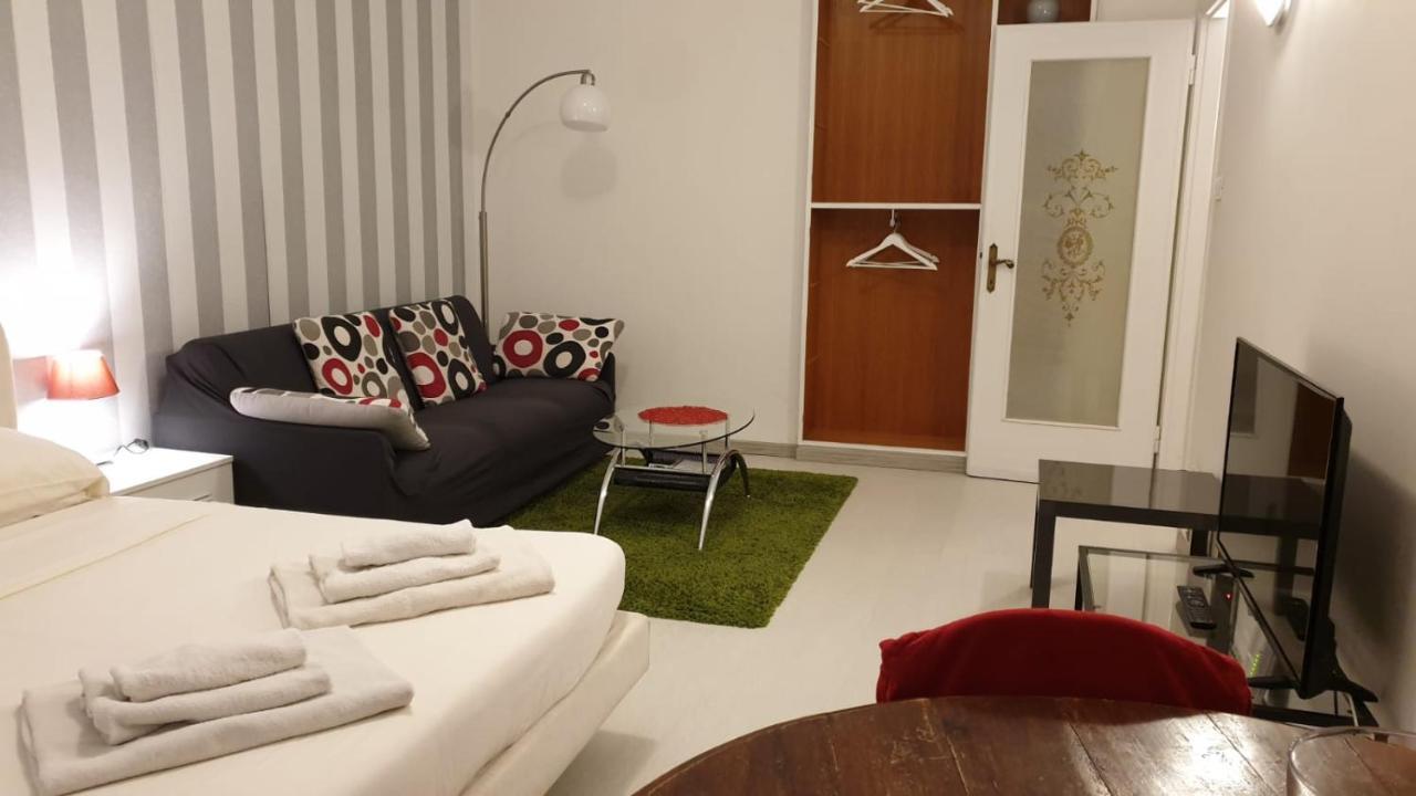 Amaverona Apartment エクステリア 写真
